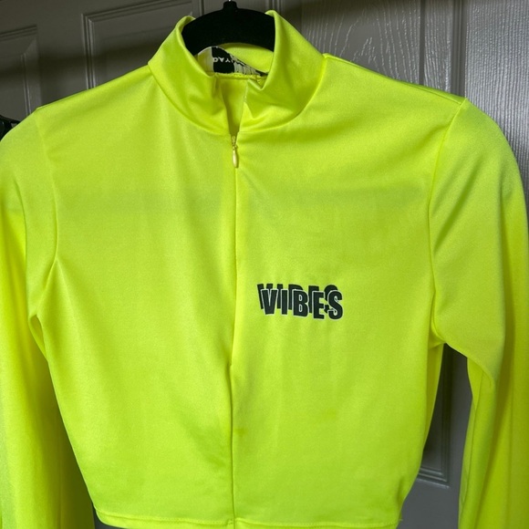 Matching set - Picture 4 of 8